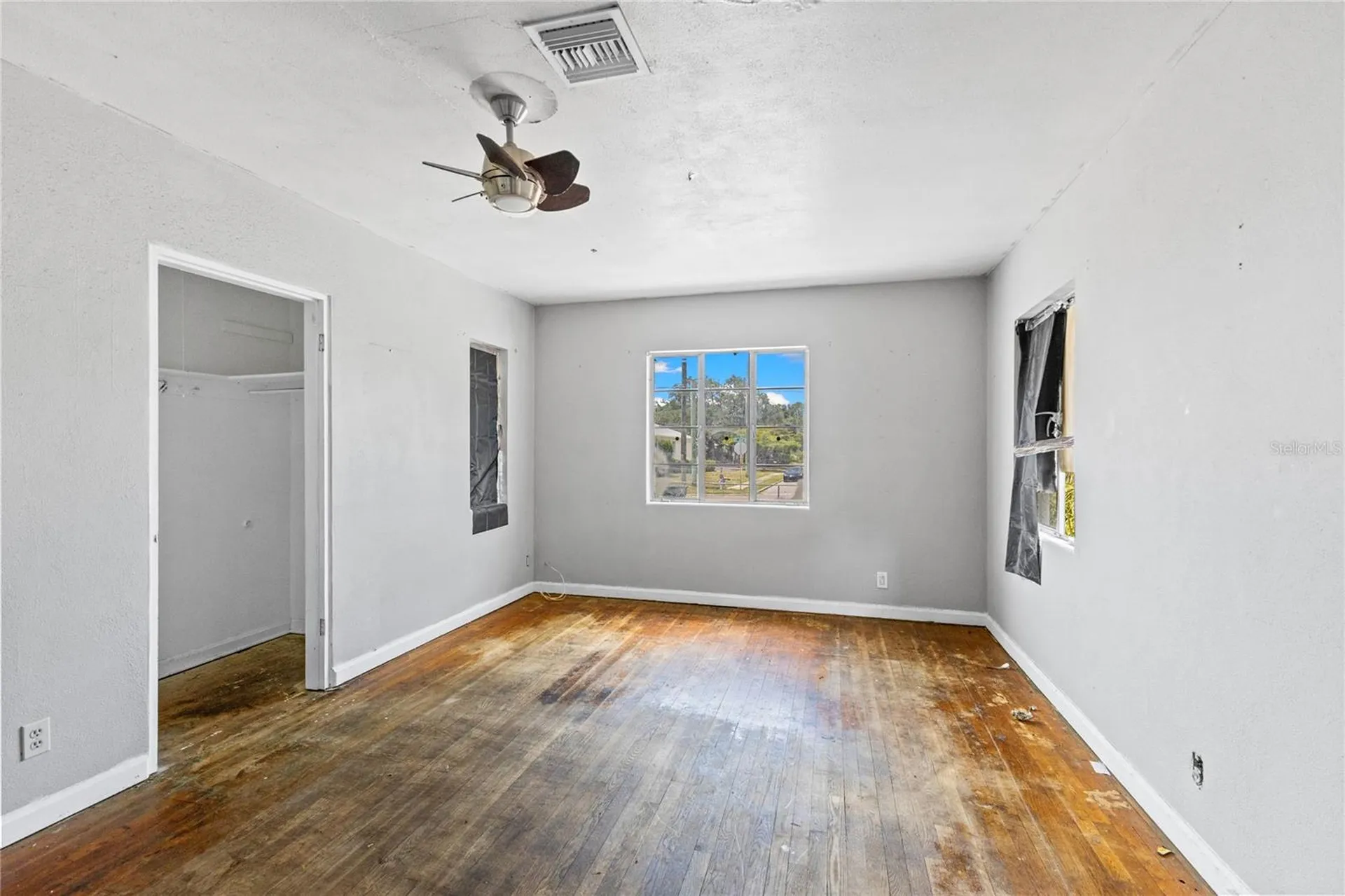 2025 17th Avenue W Bradenton FL 34205