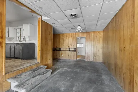 2025 17th Avenue W Bradenton FL 34205