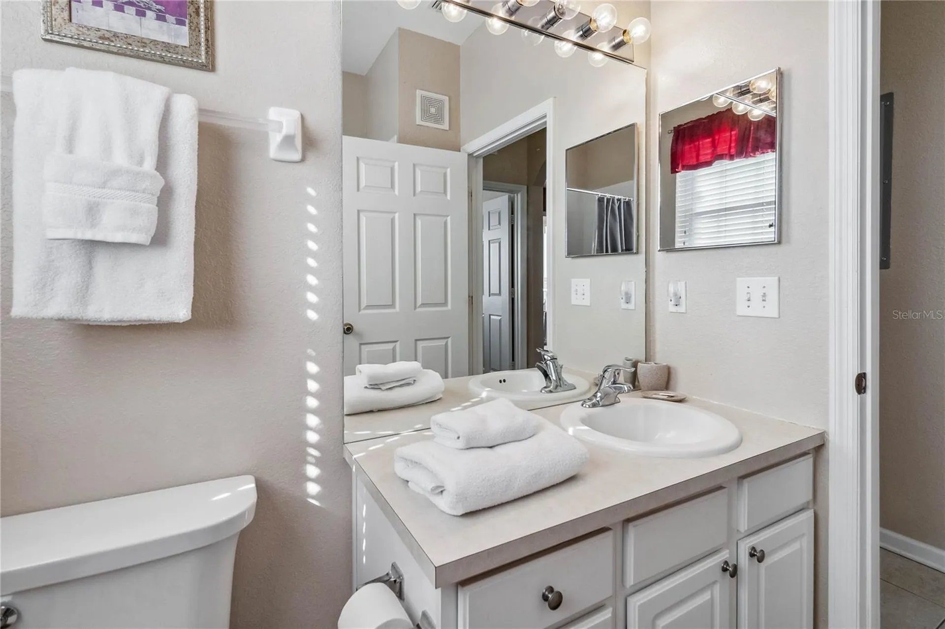 2821 E Almaton Loop Kissimmee FL 34747