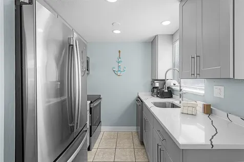 6020 Midnight Pass Road Sarasota FL 34242
