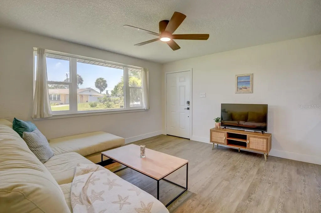 35 Azalea Drive Ormond Beach FL 32176