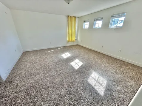 5365 Oakbourne Avenue Davenport FL 33837