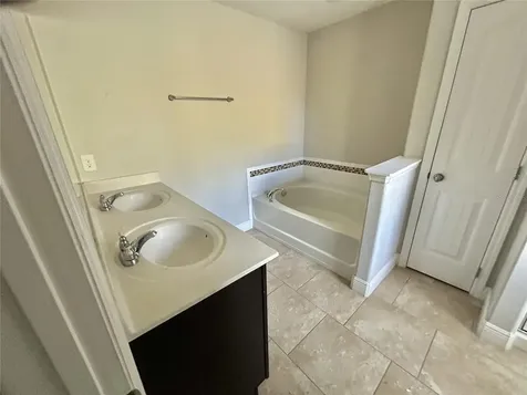 5365 Oakbourne Avenue Davenport FL 33837