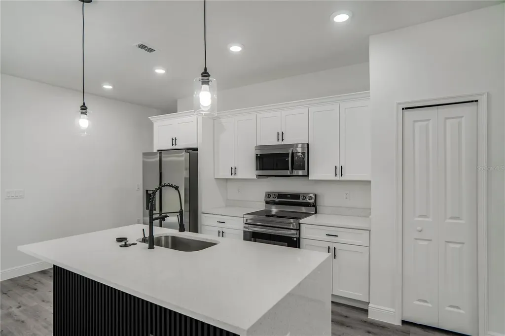 1948 W Adelia Place Citrus Springs FL 34434