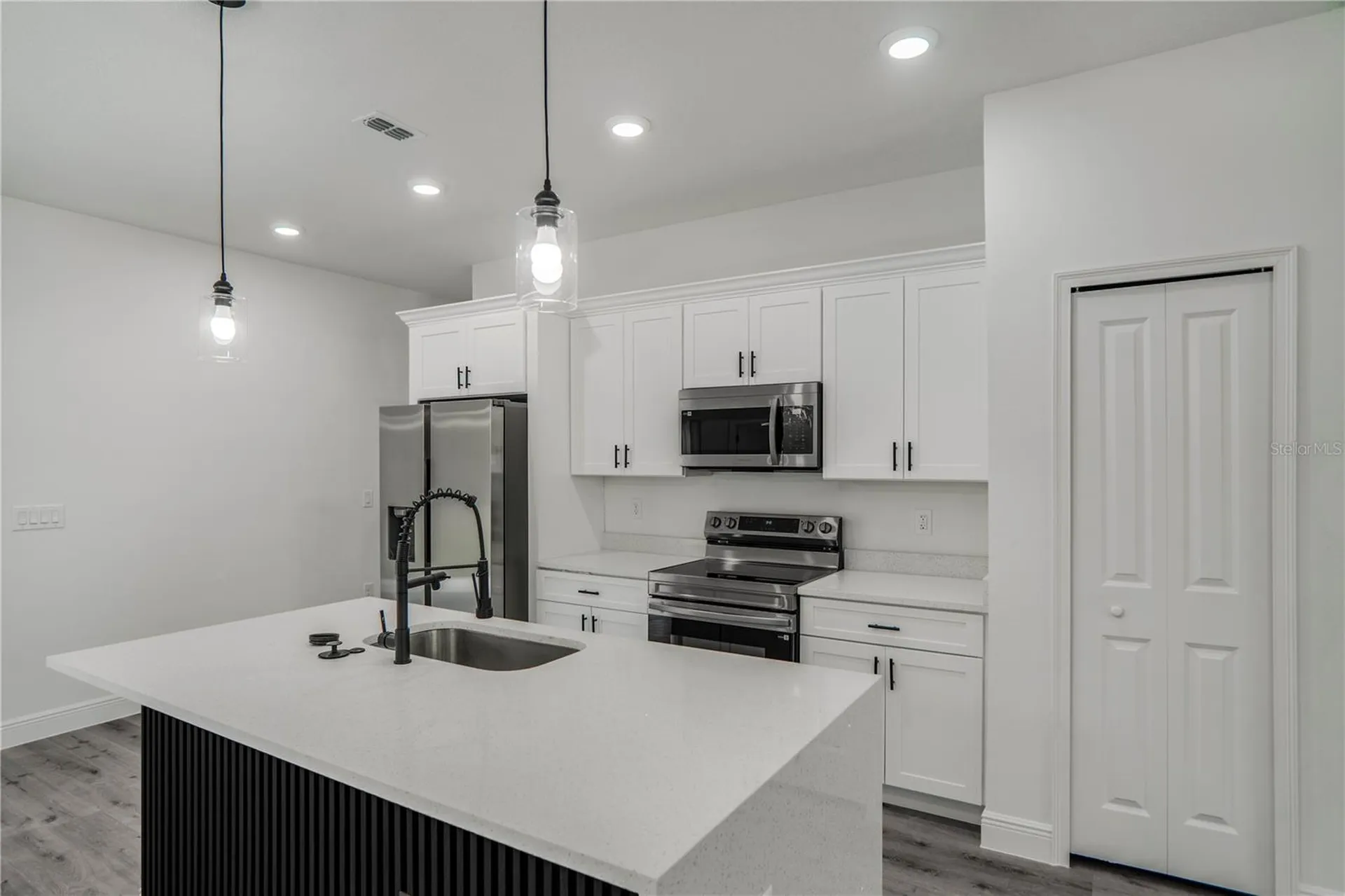 1948 W Adelia Place Citrus Springs FL 34434