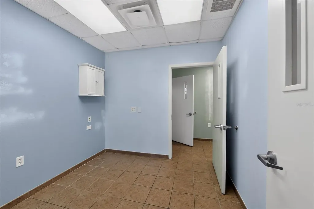 2555 Pinellas Point Drive S St Petersburg FL 33706