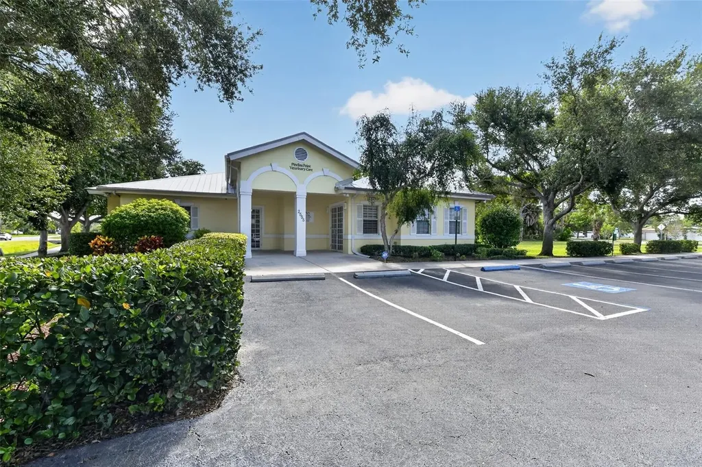 2555 Pinellas Point Drive S St Petersburg FL 33706
