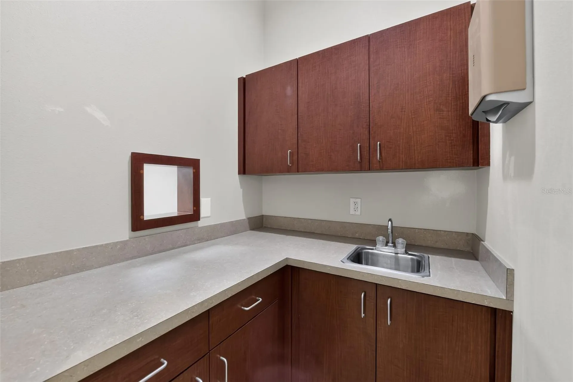 2555 Pinellas Point Drive S St Petersburg FL 33706