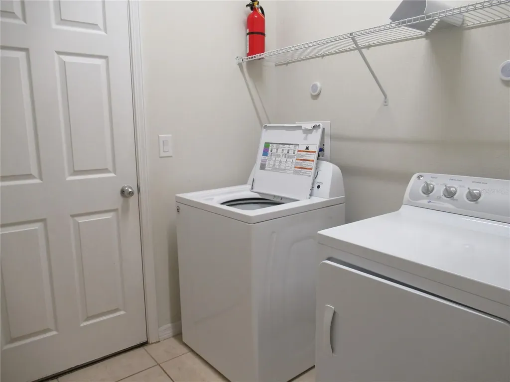 2822 Maple Brook Loop Lutz FL 33558