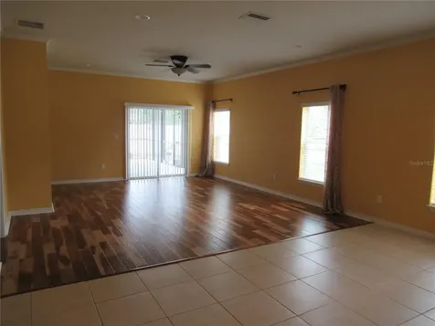 2822 Maple Brook Loop Lutz FL 33558