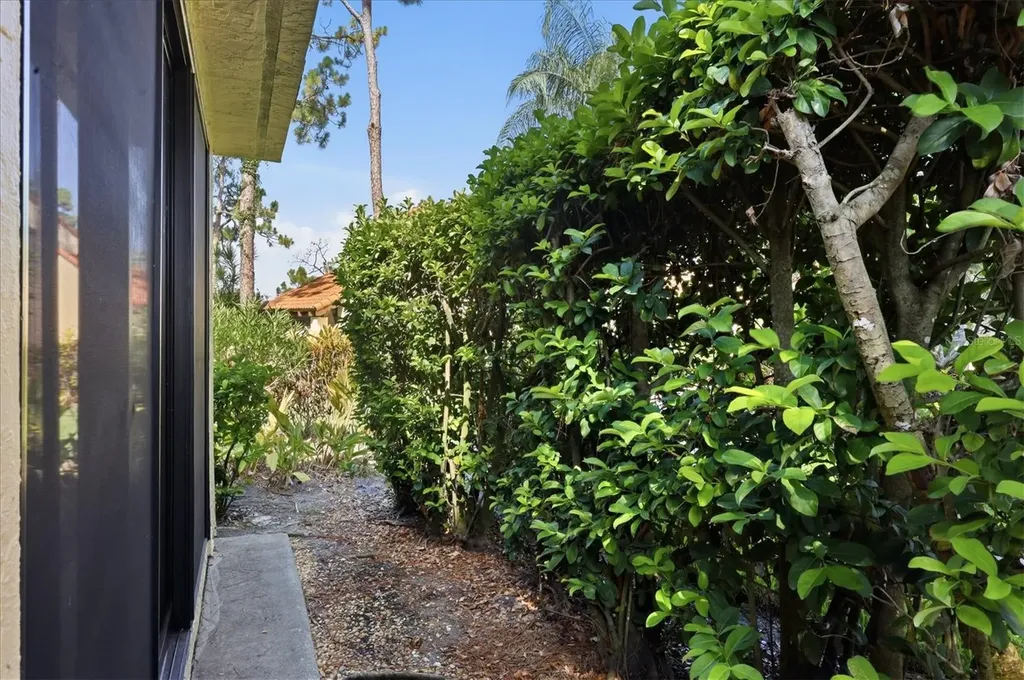 5387 Huntingwood Court Sarasota FL 34235