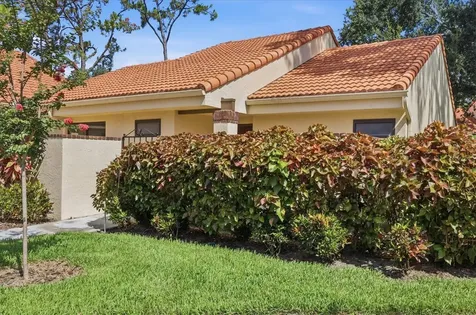 5387 Huntingwood Court Sarasota FL 34235