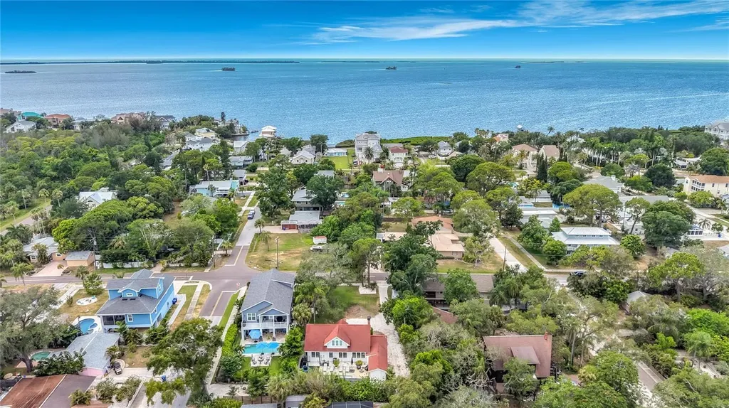 675 S Vincent Street Crystal Beach FL 34681