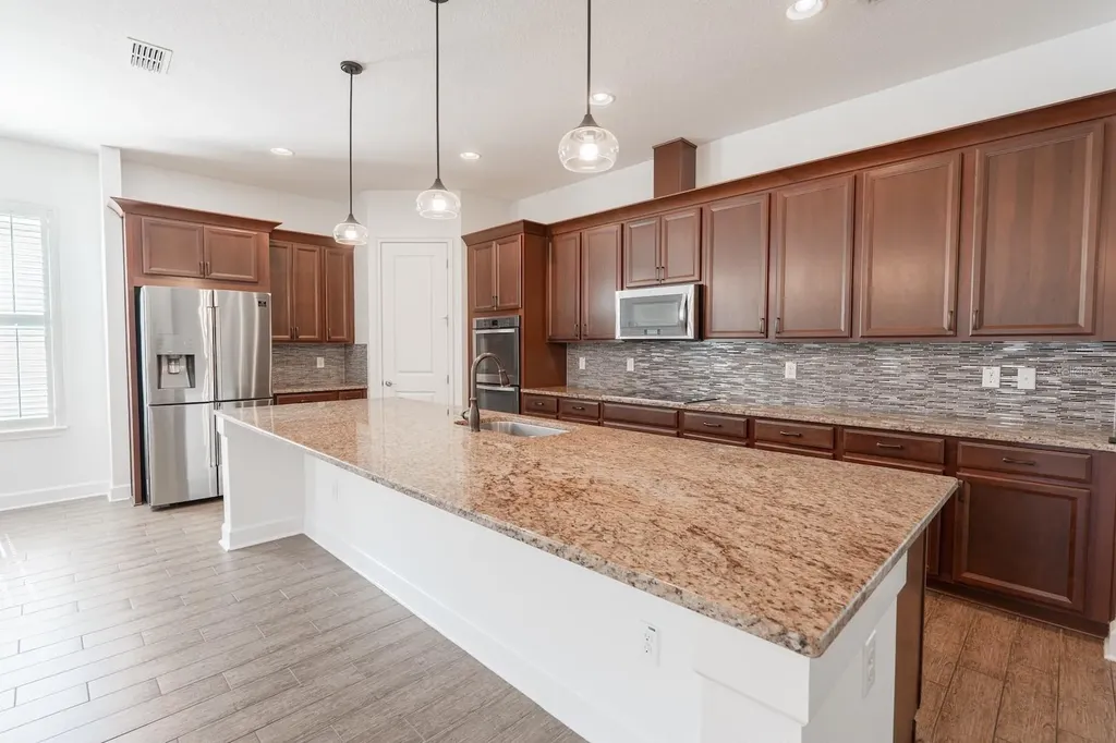 10667 Cardera Drive Riverview FL 33578