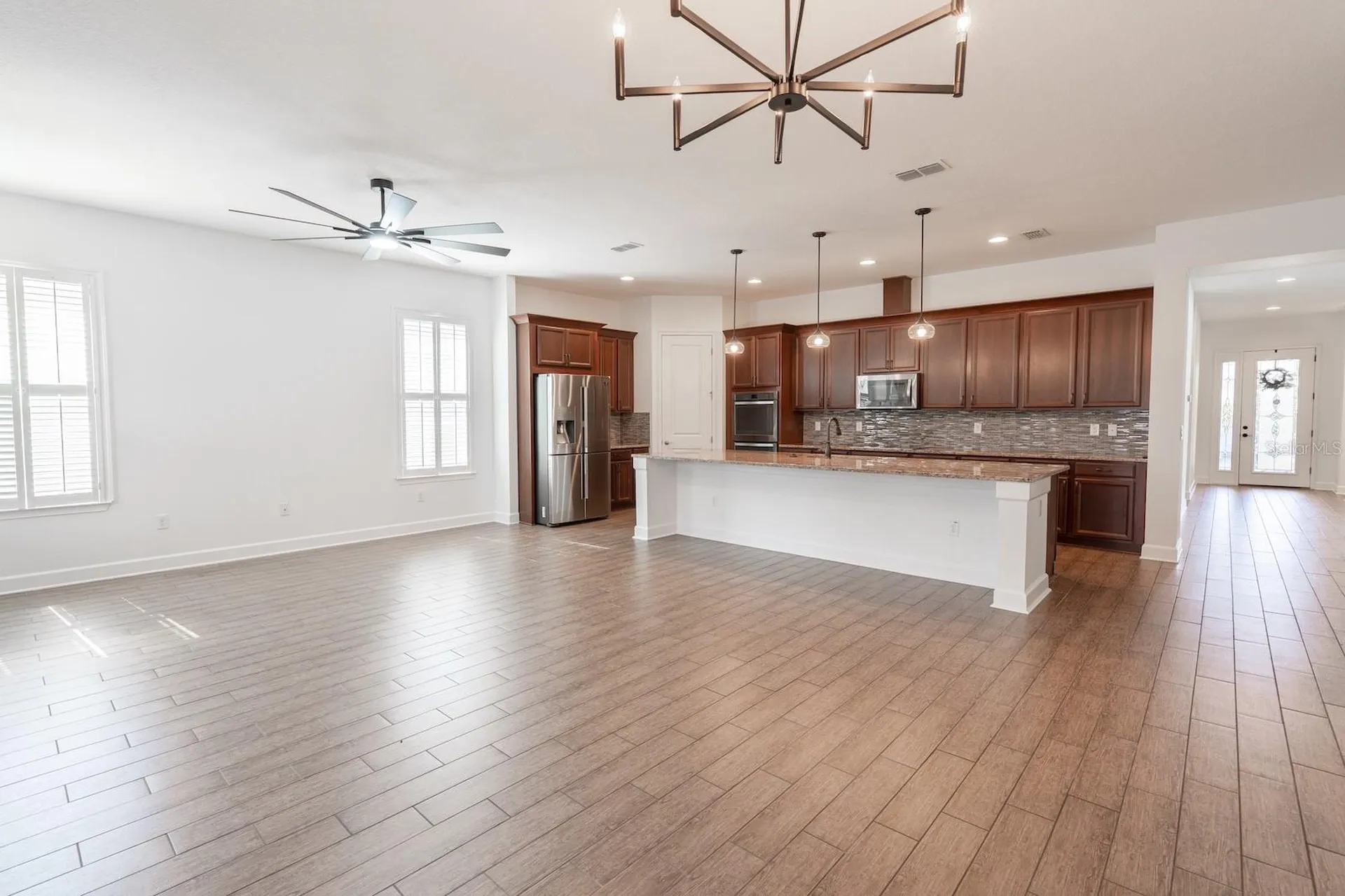 10667 Cardera Drive Riverview FL 33578