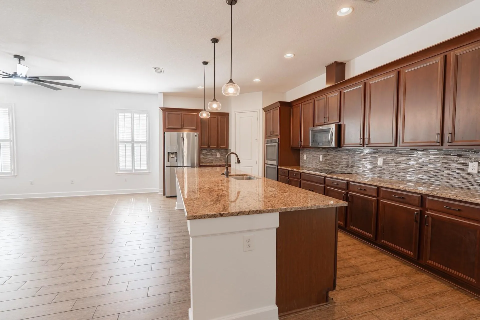 10667 Cardera Drive Riverview FL 33578