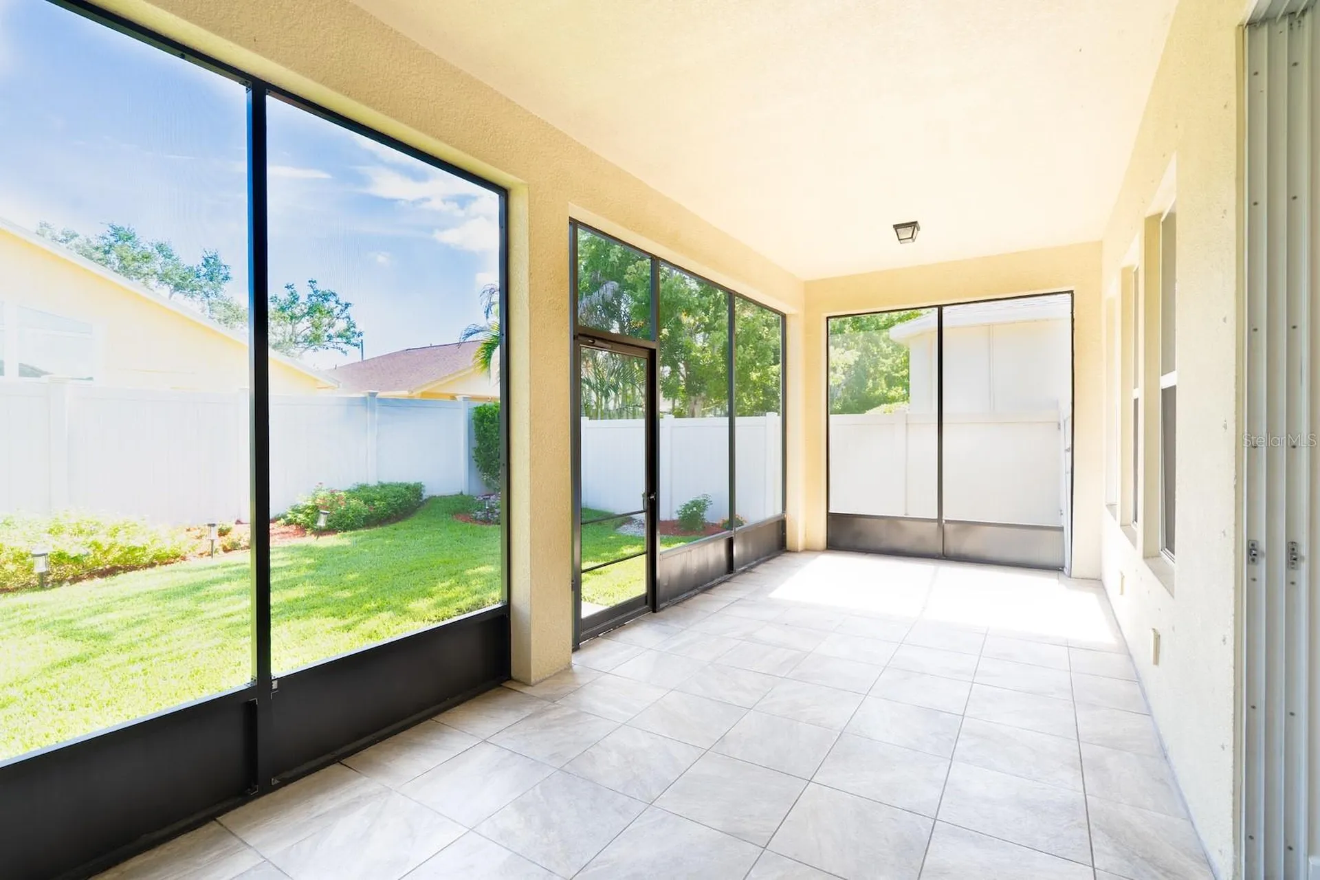 10667 Cardera Drive Riverview FL 33578