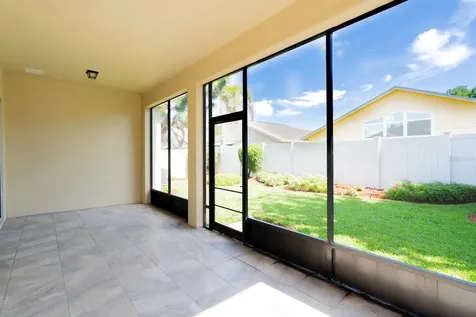 10667 Cardera Drive Riverview FL 33578