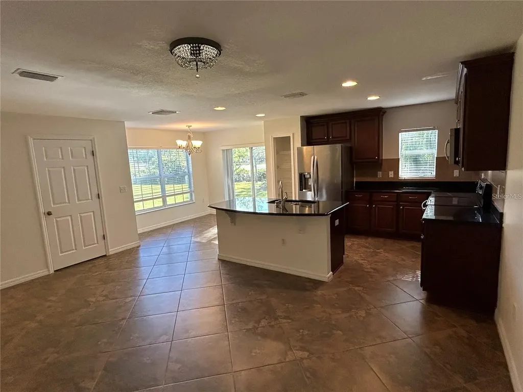 2802 Birchcreek Drive Wesley Chapel FL 33544