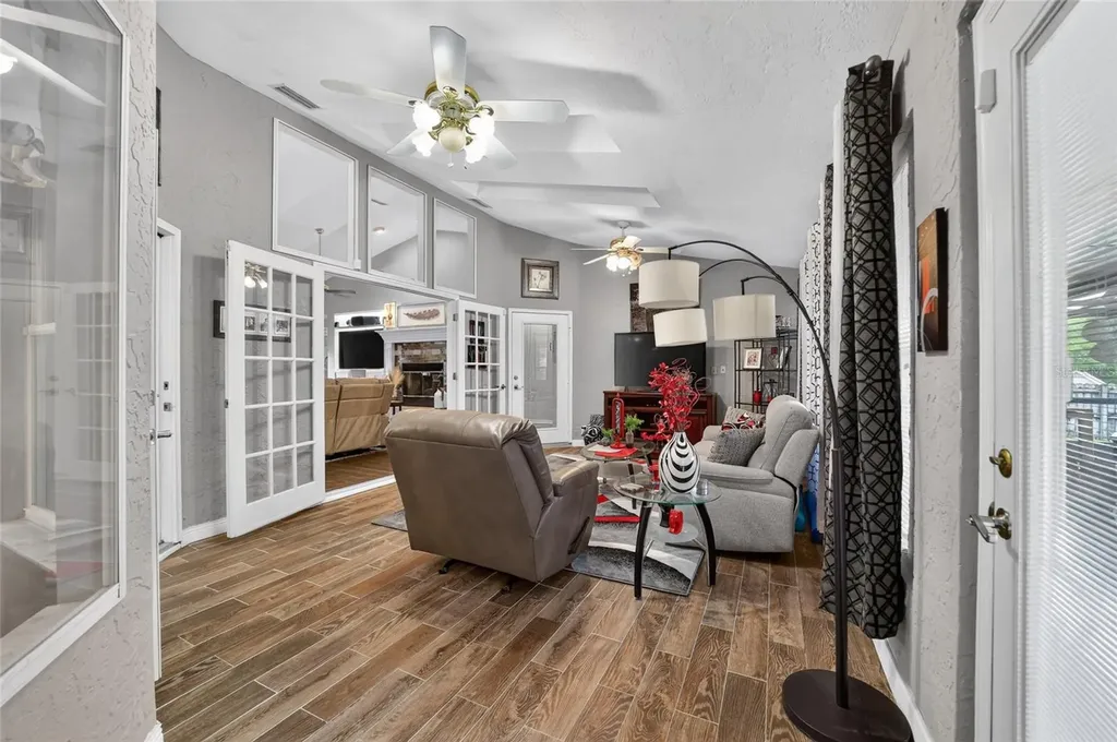 4823 SE 14th Street Ocala FL 34471