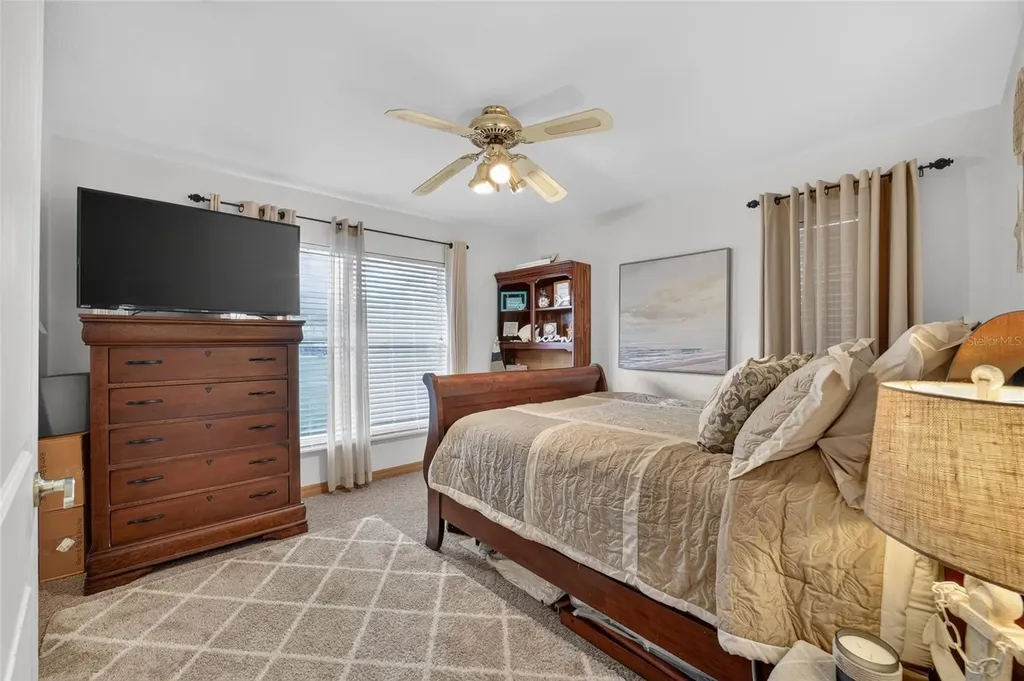 4823 SE 14th Street Ocala FL 34471