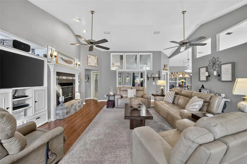 4823 SE 14th Street Ocala FL 34471