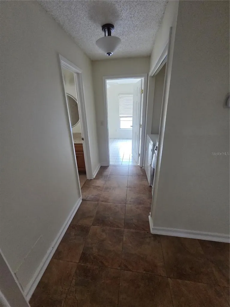 2010 Branch Tree Lane Brandon FL 33511