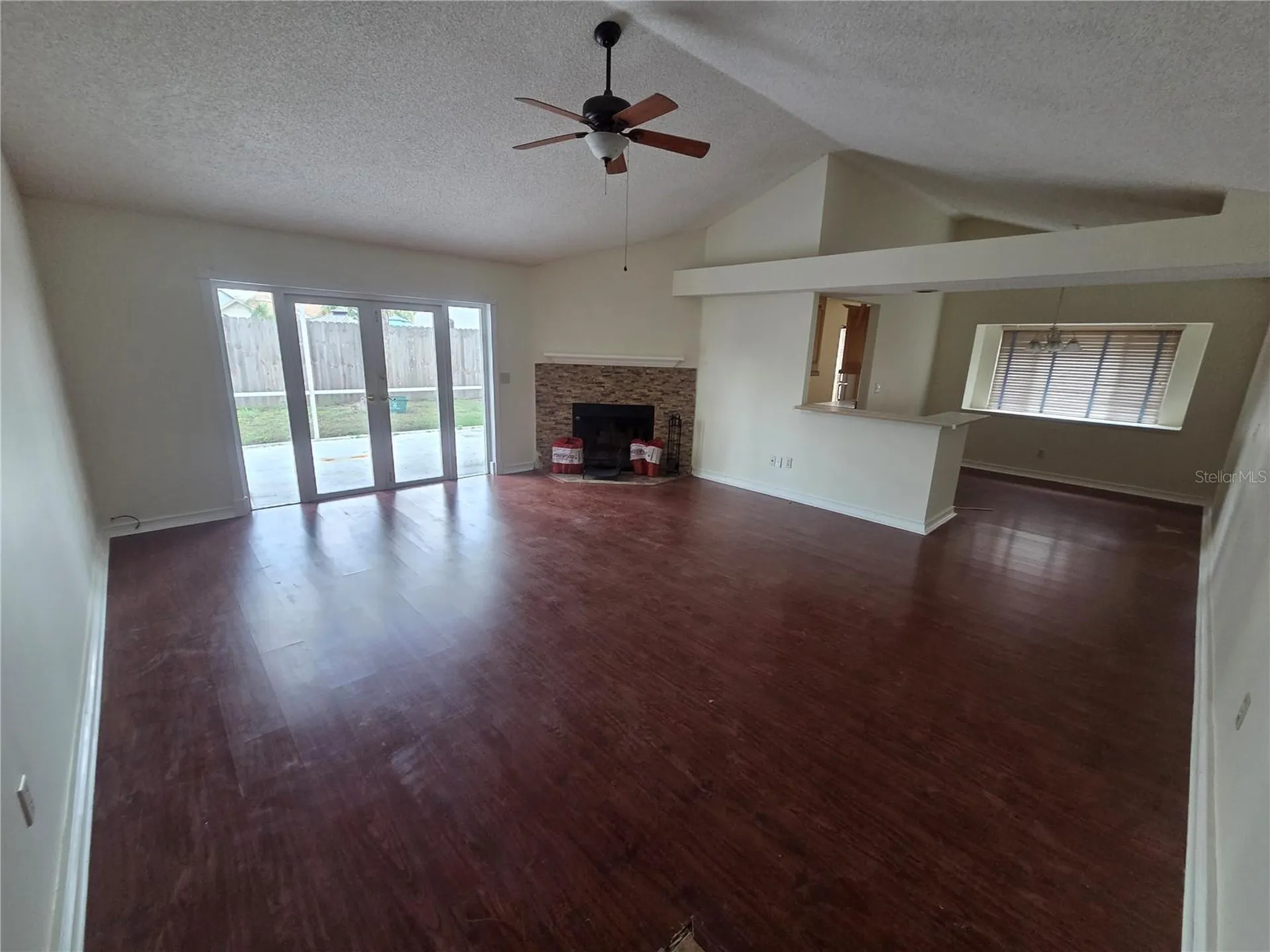 2010 Branch Tree Lane Brandon FL 33511