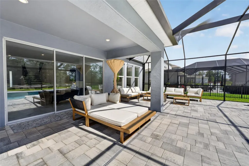 33751 Landsman Loop Wesley Chapel FL 33543