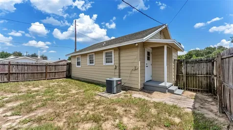 14 W Johnson Avenue Lake Wales FL 33853