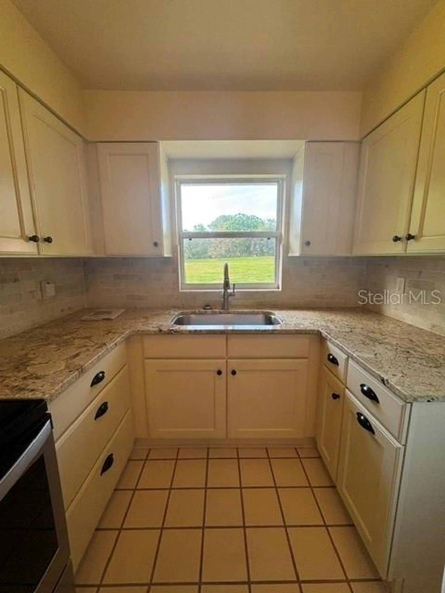 37623 Camphor Drive Dade City FL 33525