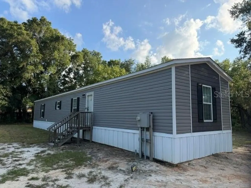 113 Magnolia Avenue Hawthorne FL 32640