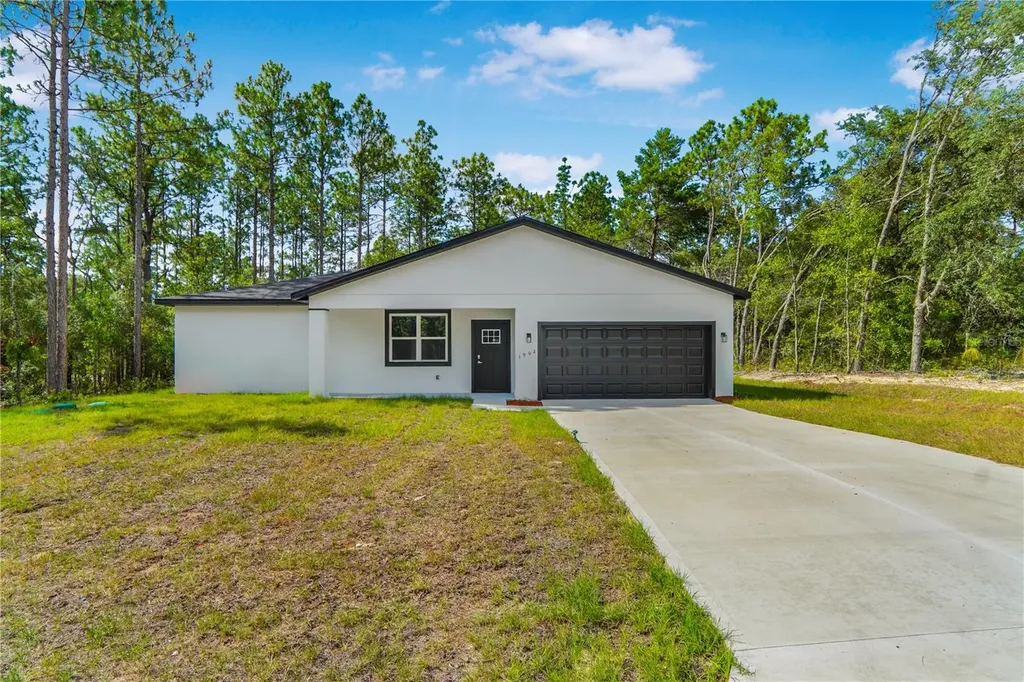 1902 W Adelia Place Citrus Springs FL 34434