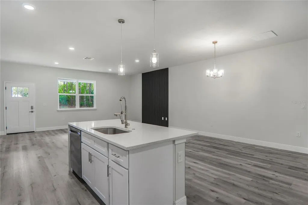 1902 W Adelia Place Citrus Springs FL 34434