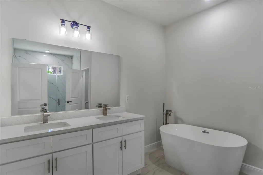 1902 W Adelia Place Citrus Springs FL 34434