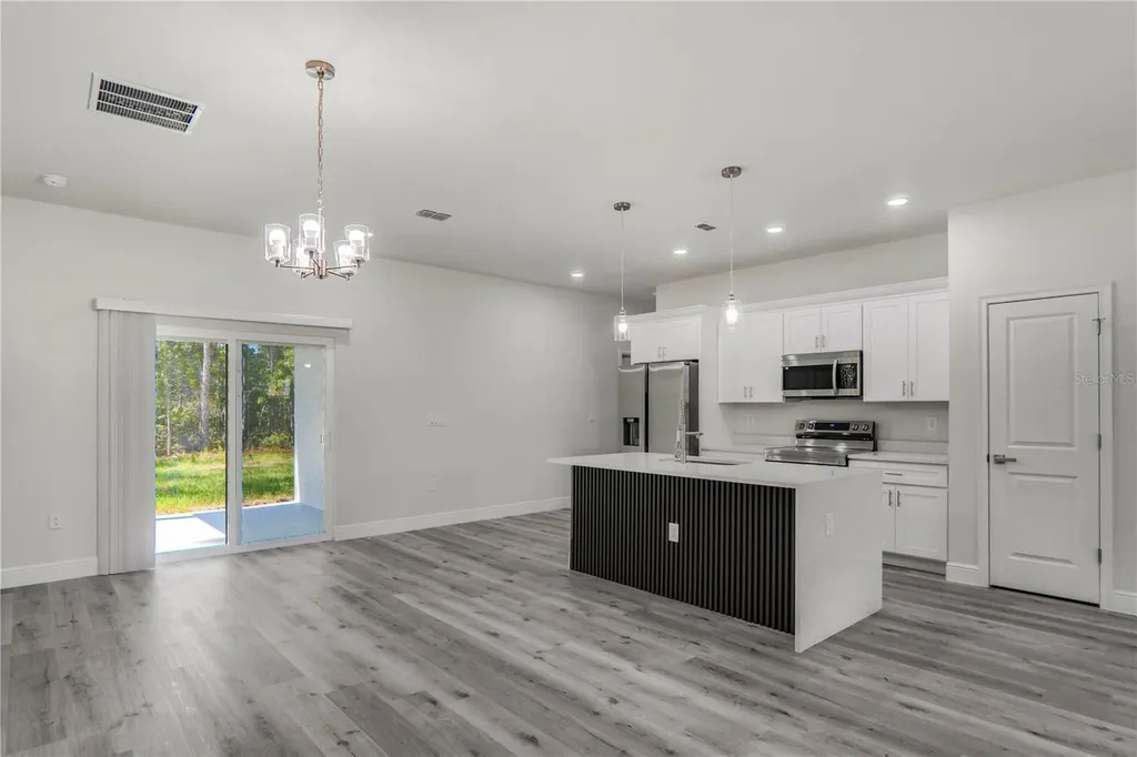 1902 W Adelia Place Citrus Springs FL 34434