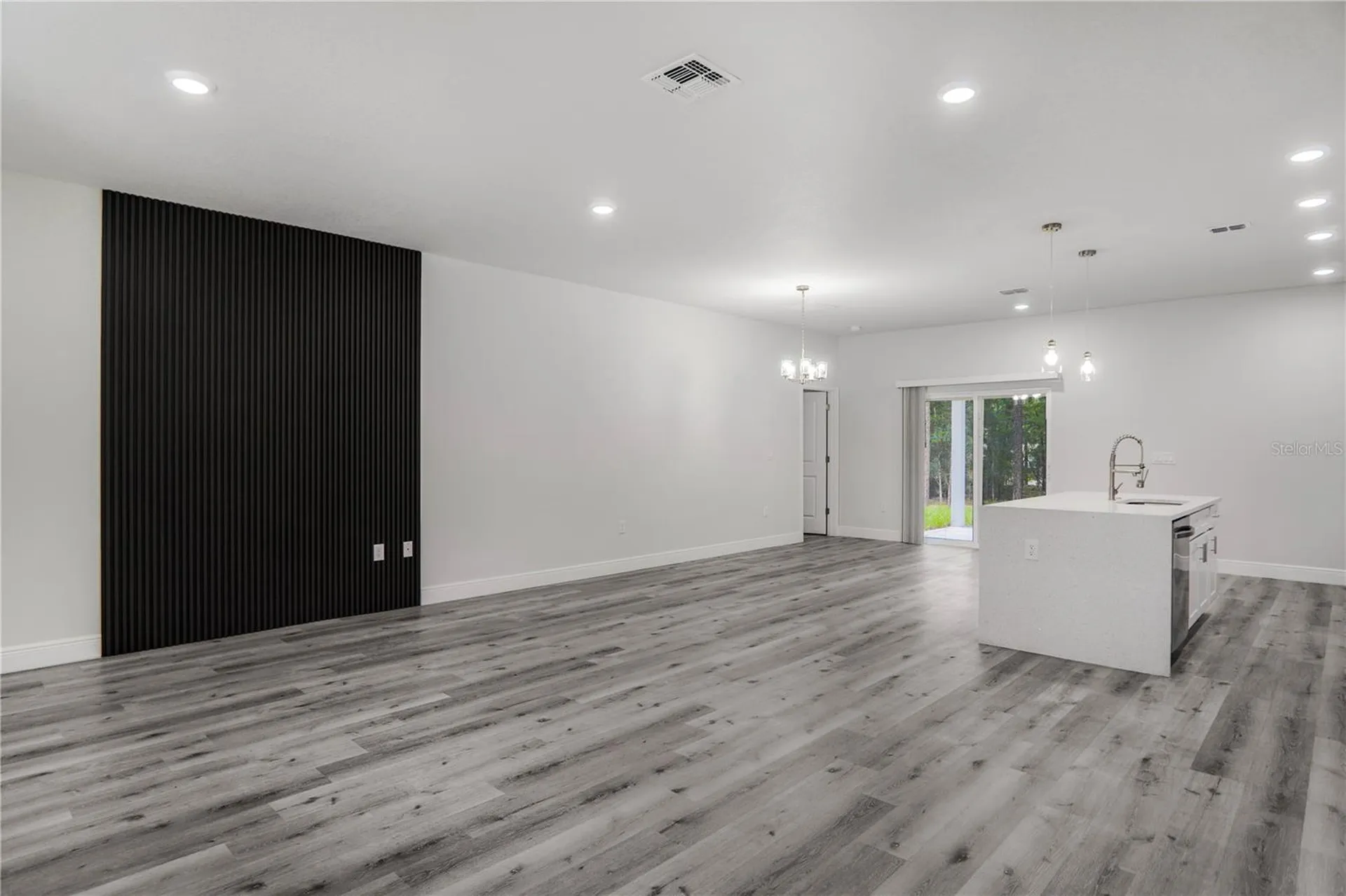 1902 W Adelia Place Citrus Springs FL 34434