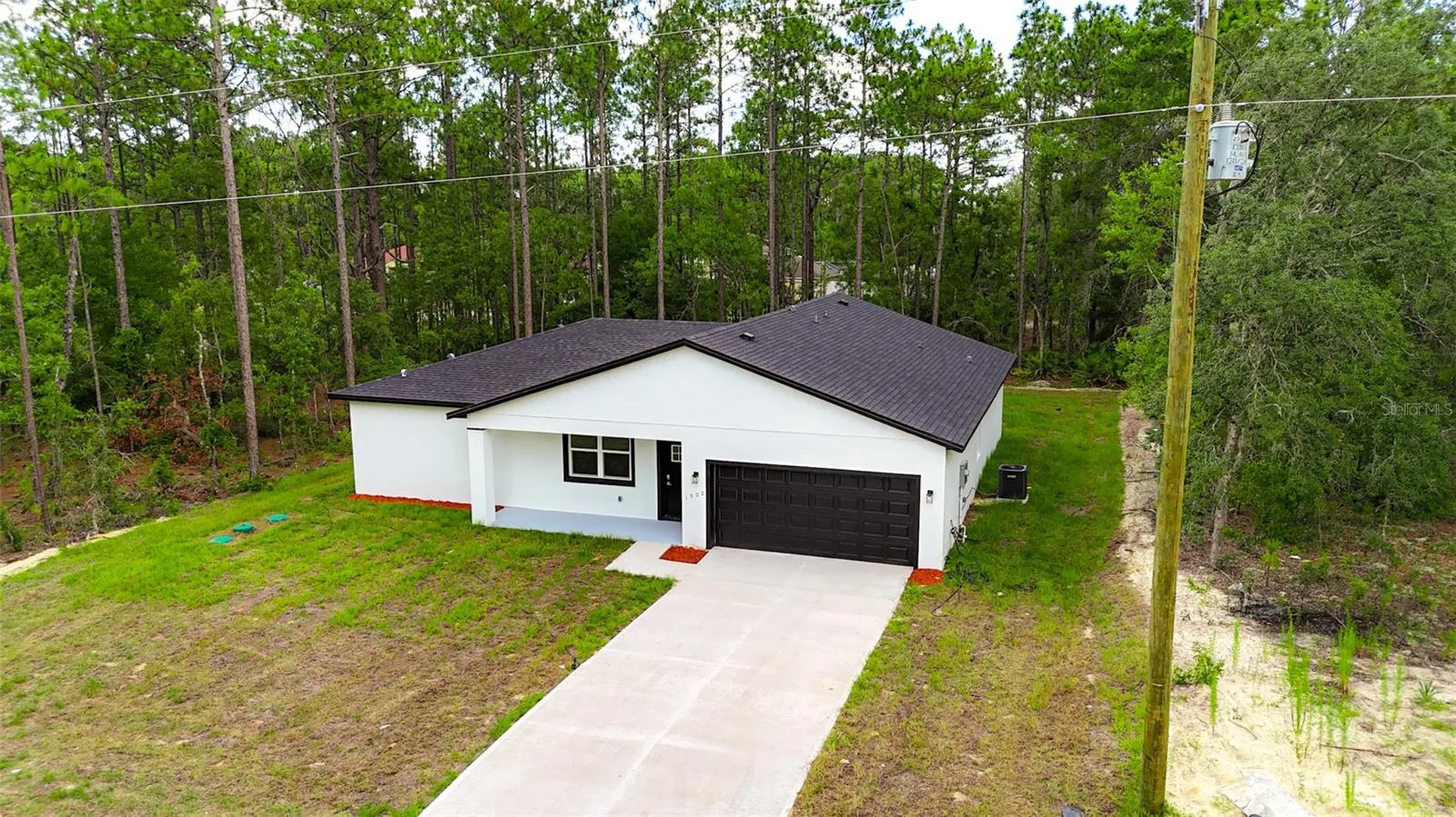 1902 W Adelia Place Citrus Springs FL 34434