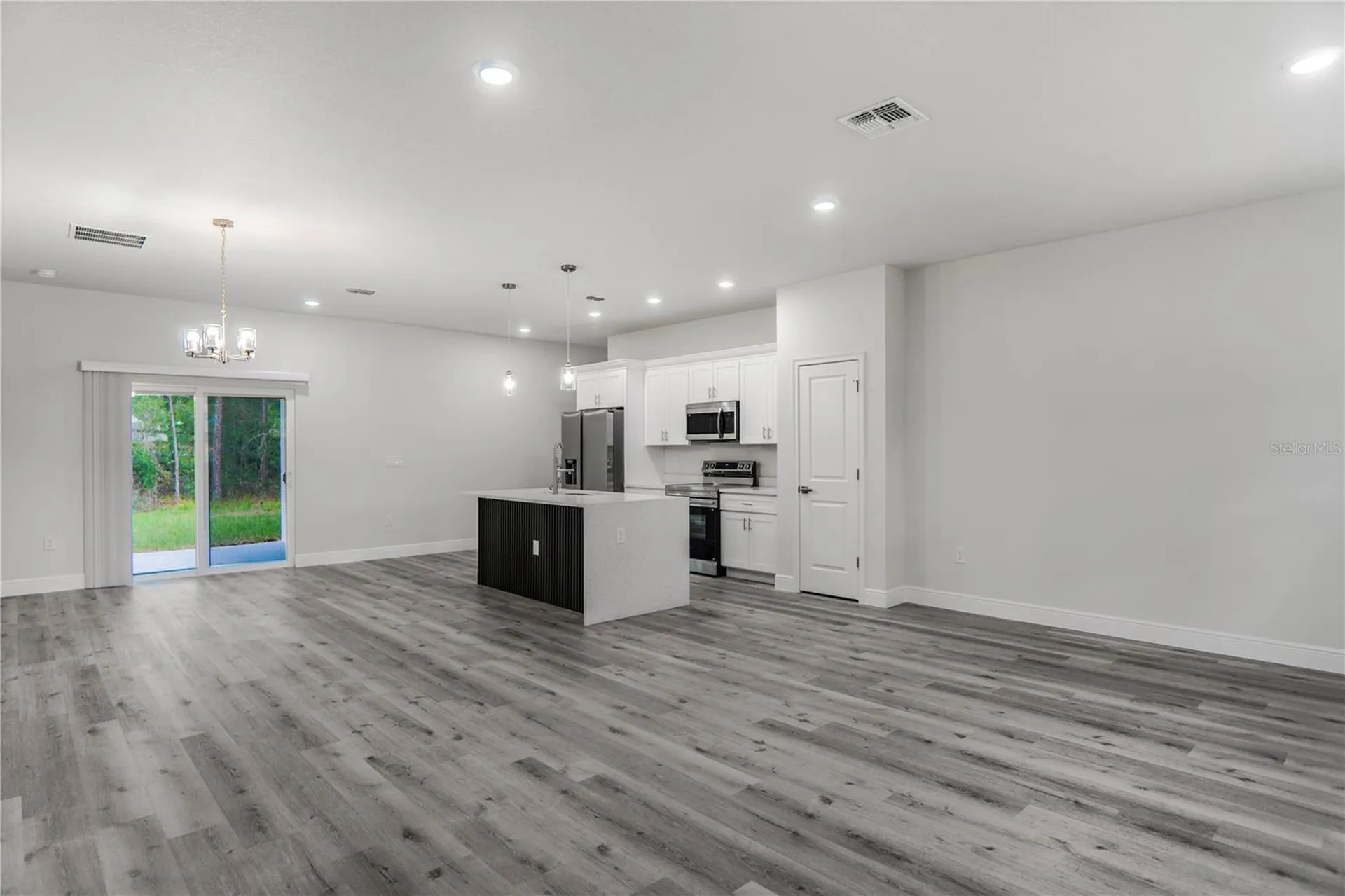 1902 W Adelia Place Citrus Springs FL 34434