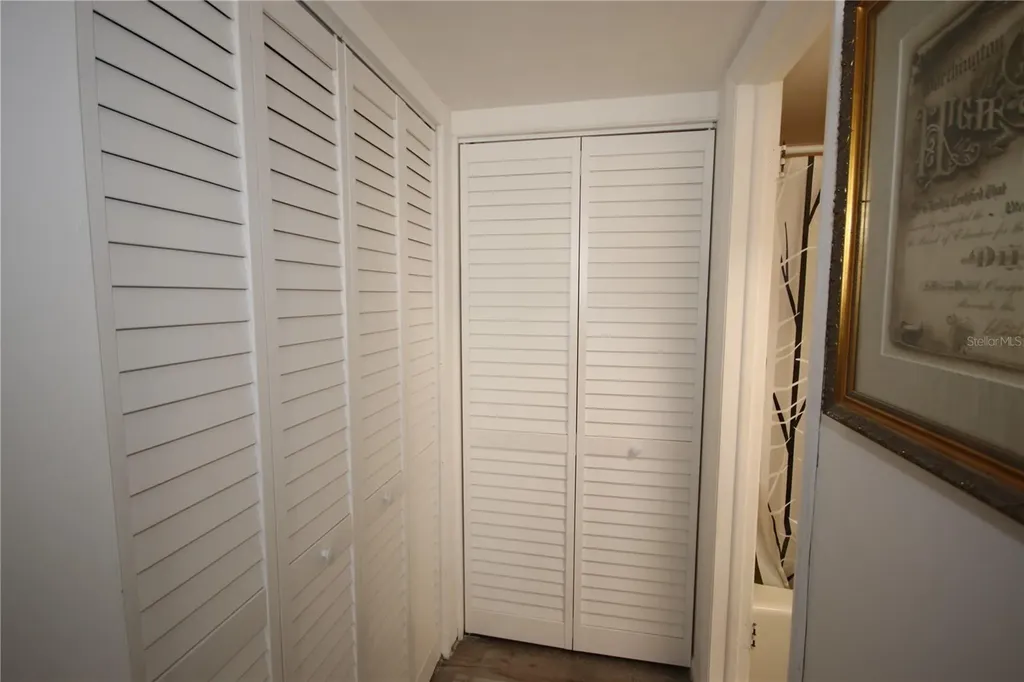 4880 Locust Street NE St Petersburg FL 33703