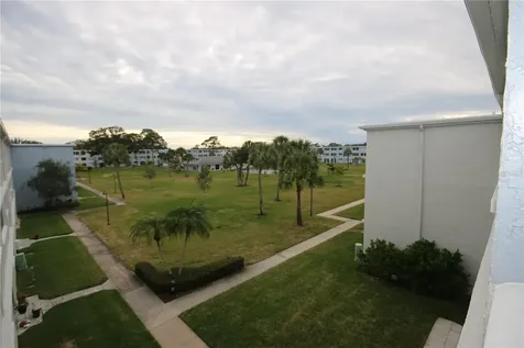 4880 Locust Street NE St Petersburg FL 33703