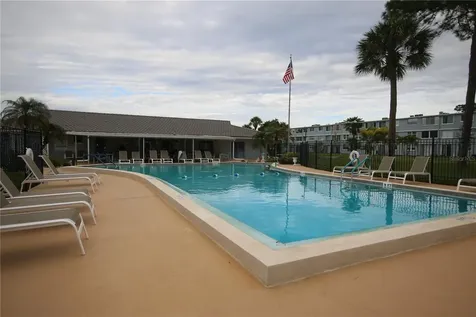 4880 Locust Street NE St Petersburg FL 33703