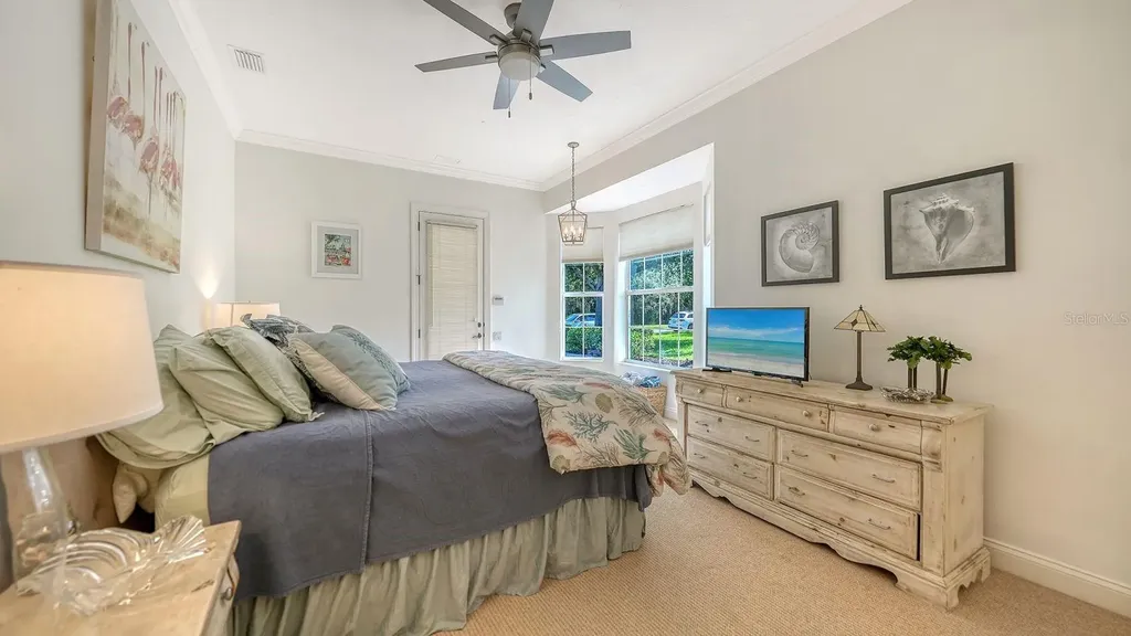 8960 Rocky Lake Court Sarasota FL 34238