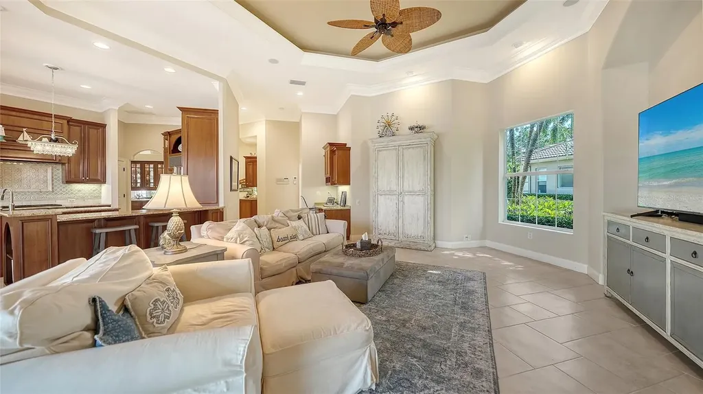 8960 Rocky Lake Court Sarasota FL 34238