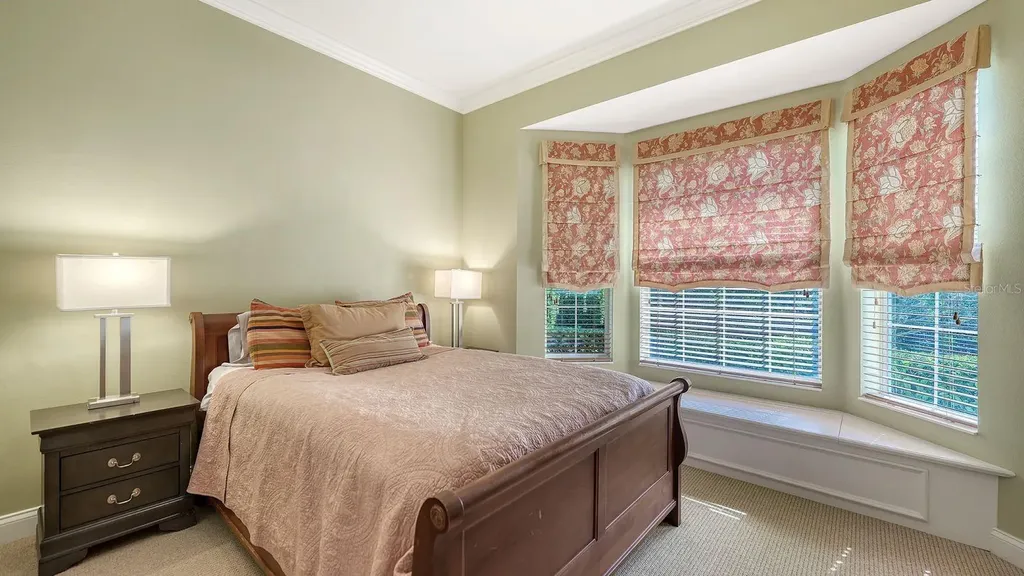 8960 Rocky Lake Court Sarasota FL 34238