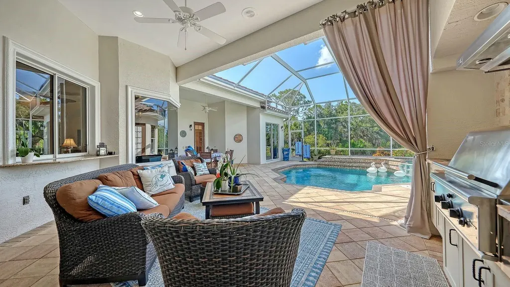 8960 Rocky Lake Court Sarasota FL 34238