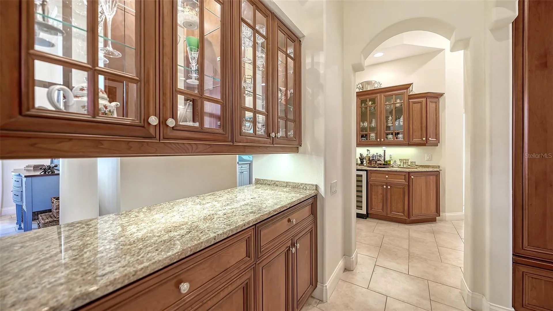 8960 Rocky Lake Court Sarasota FL 34238