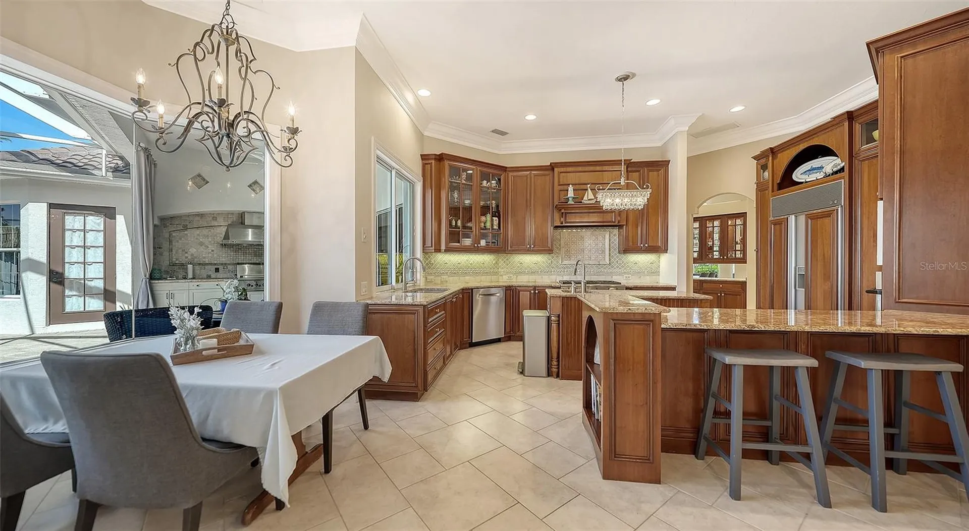 8960 Rocky Lake Court Sarasota FL 34238