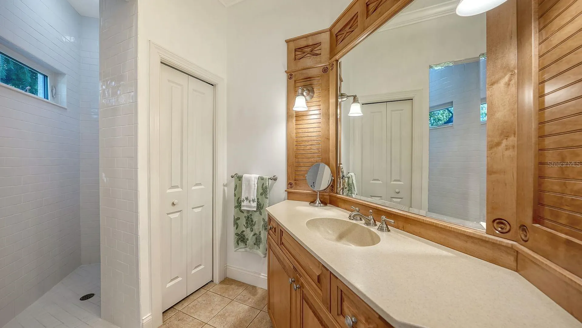 8960 Rocky Lake Court Sarasota FL 34238