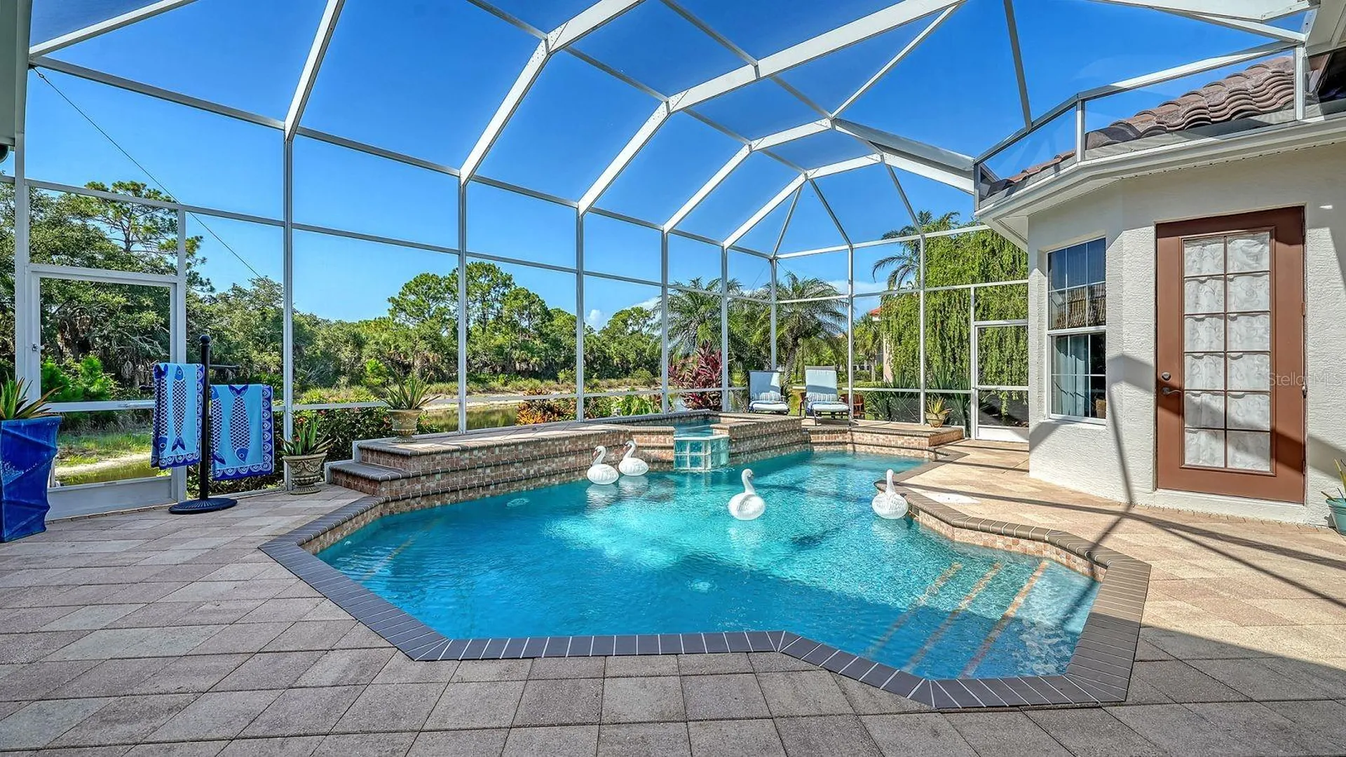 8960 Rocky Lake Court Sarasota FL 34238